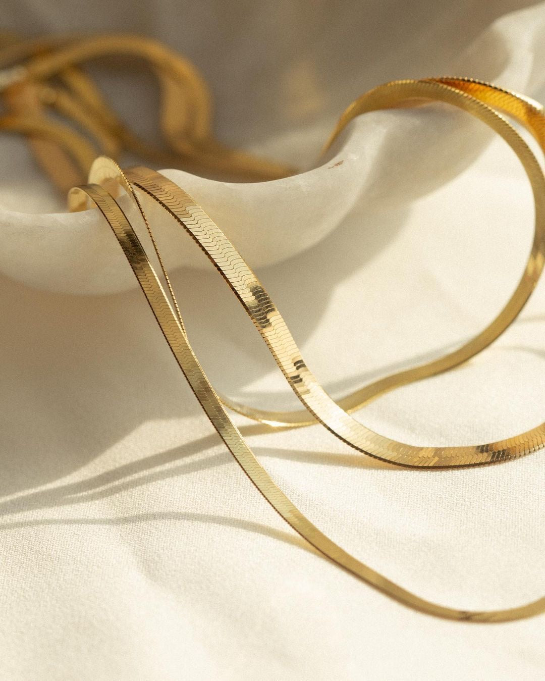 The ALARA Herringbone Chain