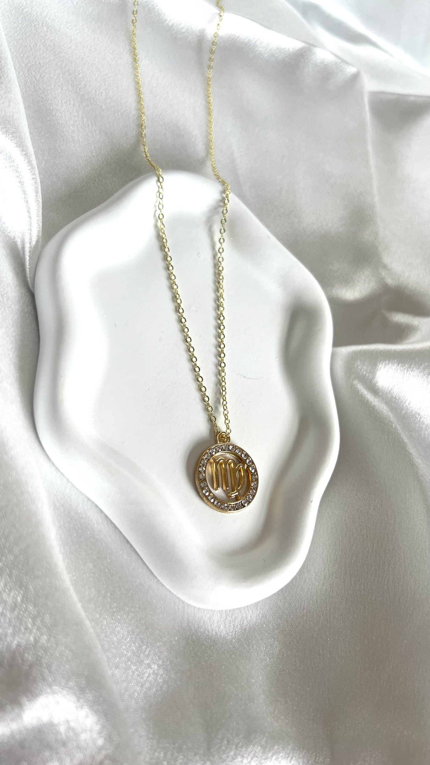 SIGNS by ARELA - Zodiac necklaces
